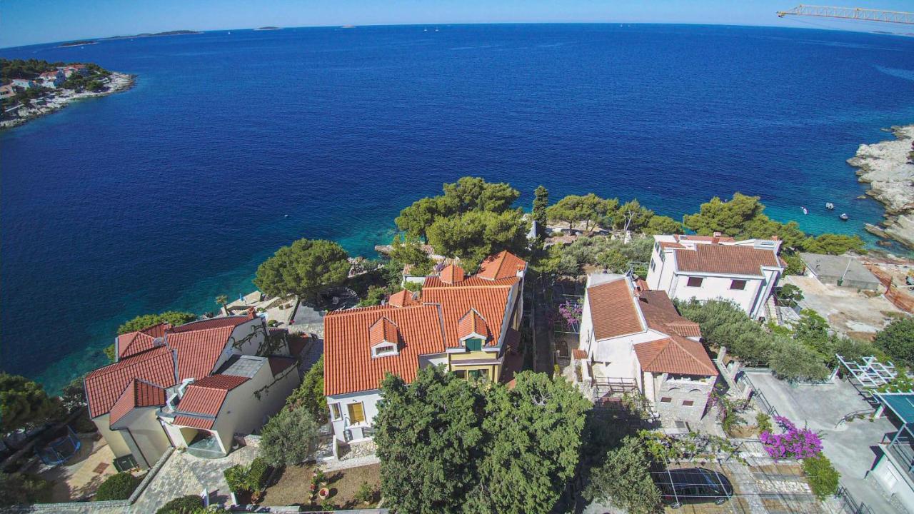 Holiday Home Andrea Primosten Exterior photo