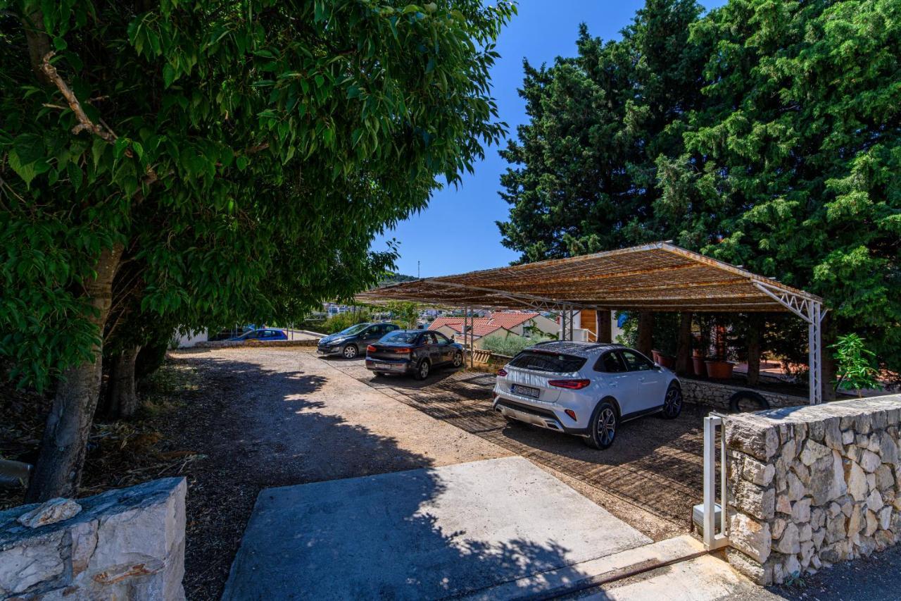 Holiday Home Andrea Primosten Exterior photo